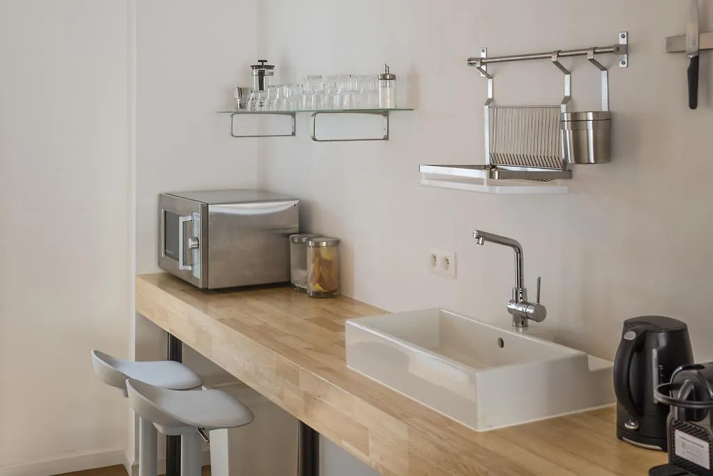 B006 Studio Guest House Ghent Belgium